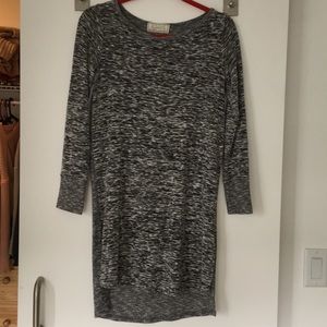 Sinuous hi low dress